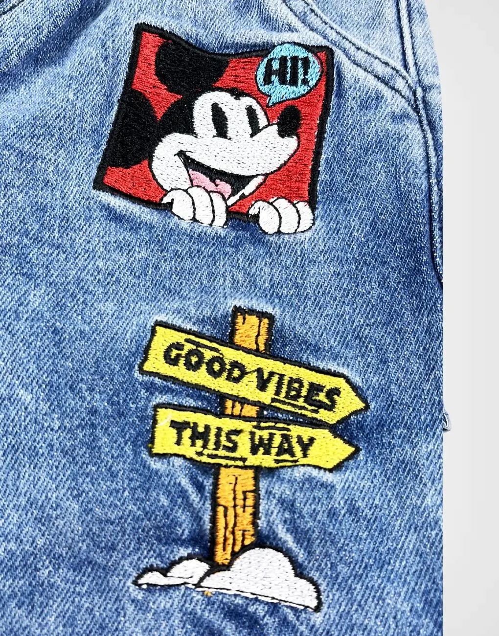 Bermuda Denim Azul Mickey Mouse